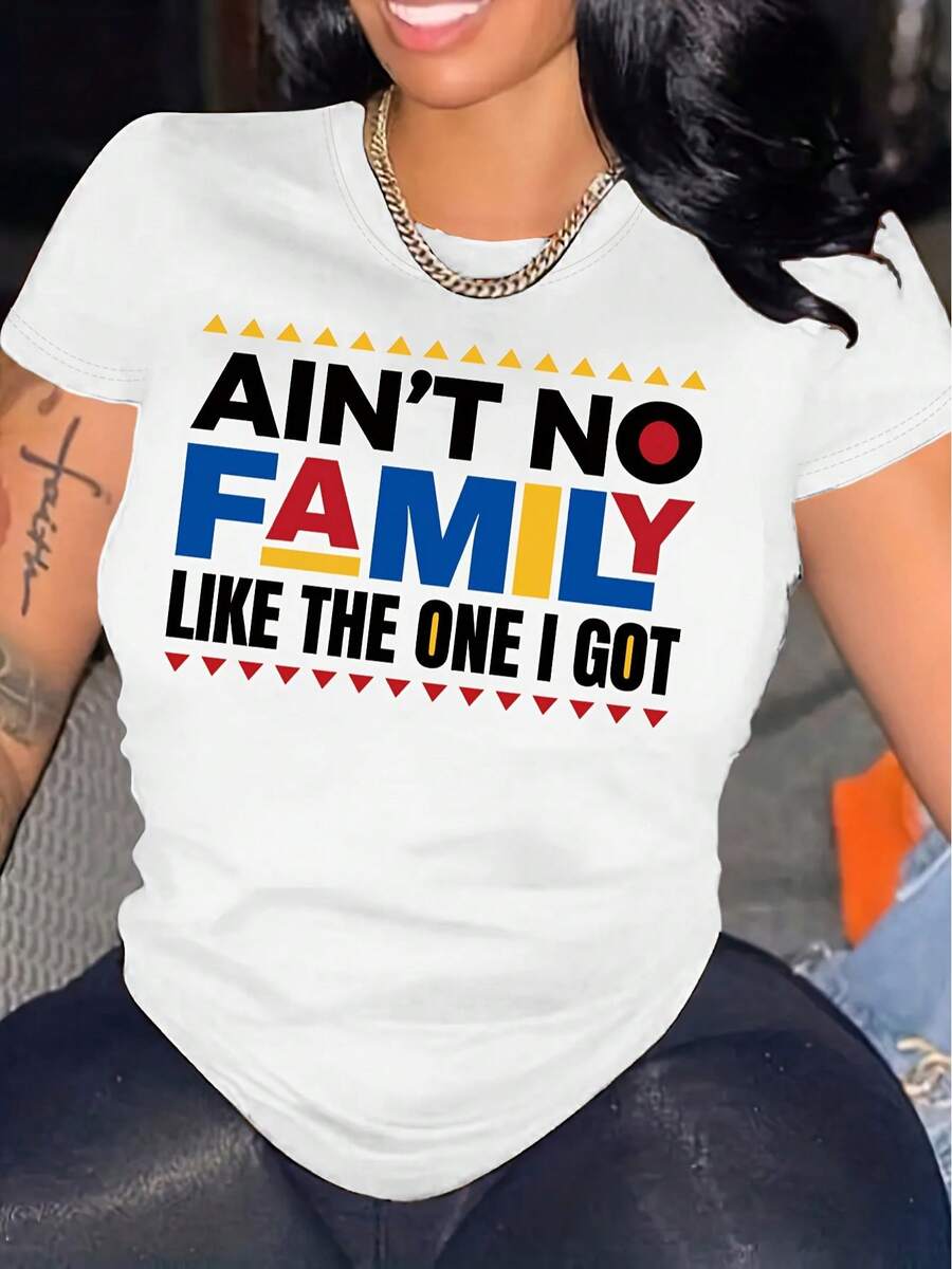 [Bold Expression] Unisex Cotton T-Shirt| Bohemian Style| 'Ain't No Family Like The One I Got' Printed Graphic Tee| Crew Neck