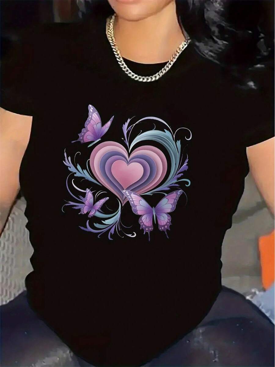 Short-Sleeved T-Shirt Featuring A Heart And Butterfly Motif, Perfect For Home Use.Made From Durable And Comfy Material, It'S Great For The Living Room Or Dining Space